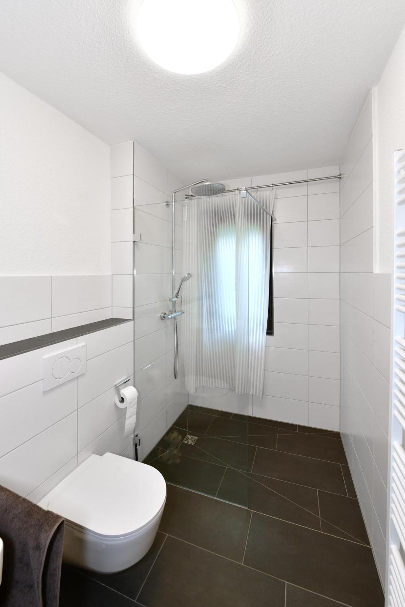 Gaestehaus In Schopfheim, 20 Km Zur Schweiz-Basel, Direkte S-Bahnverbindung Екстериор снимка